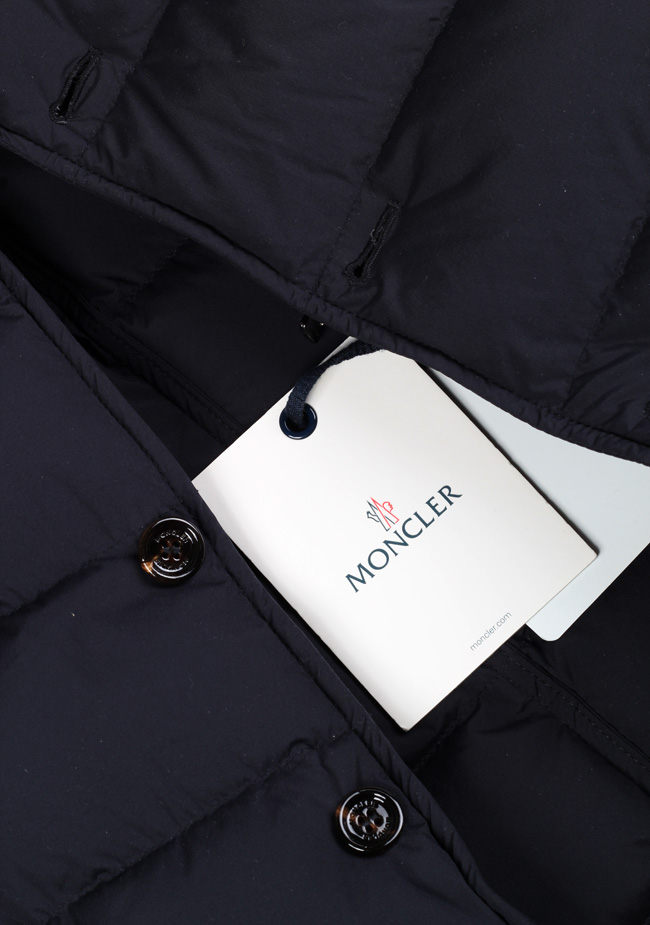 doudoune elastique moncler