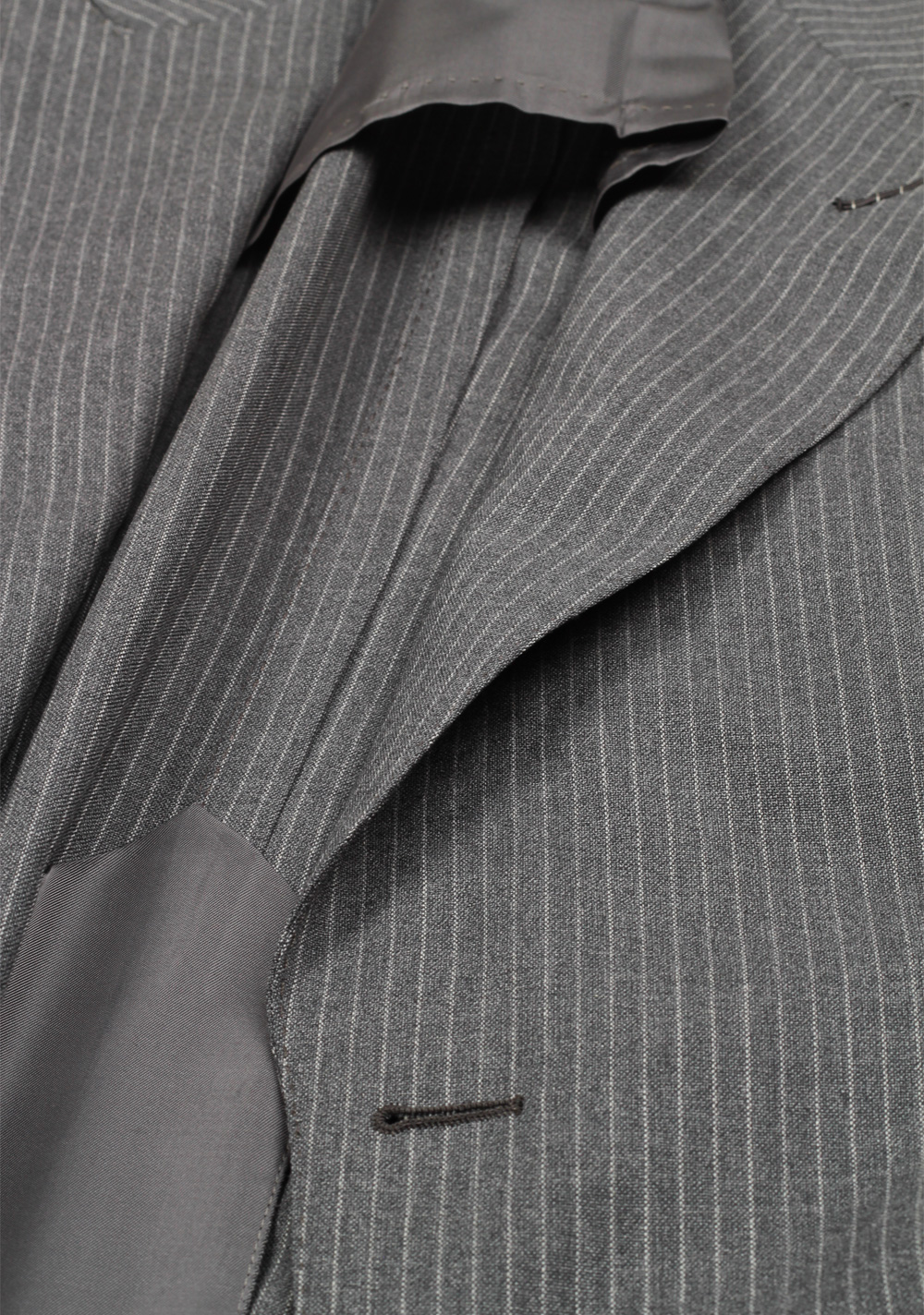 TOM FORD Shelton Striped Gray Suit Size 46 / 36R U.S. In Wool | Costume Limité