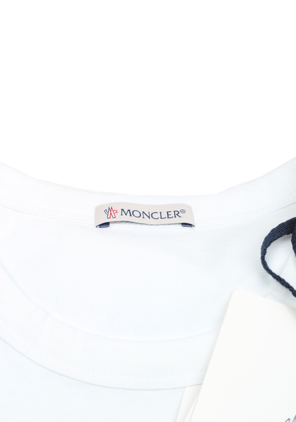 Moncler White Brand Patch Crew Neck Tee Shirt Size L / 40R U.S. | Costume Limité