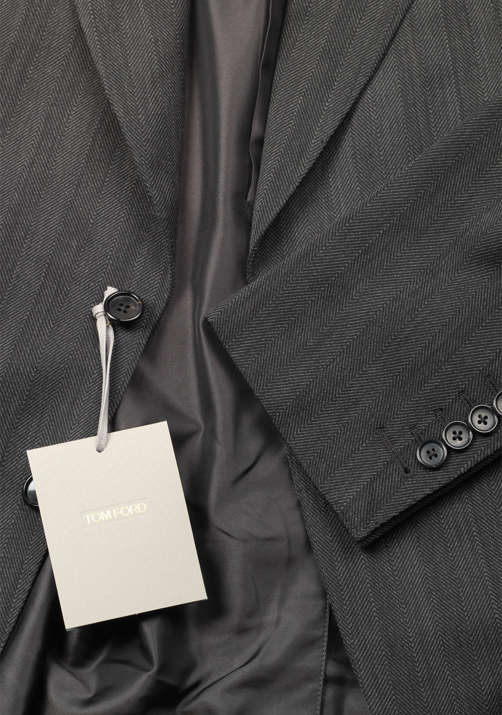 TOM FORD Shelton Gray Suit Size 48 / 38R U.S. In Wool | Costume Limité