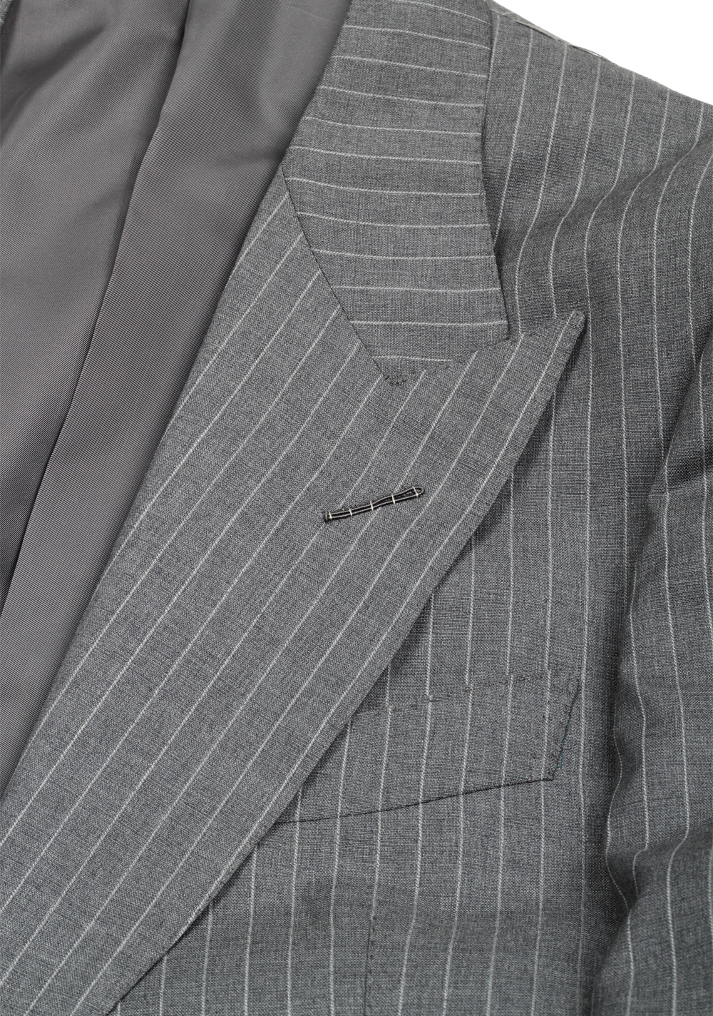 TOM FORD Shelton Striped Gray Suit Size 48 / 38R U.S. In Wool | Costume Limité