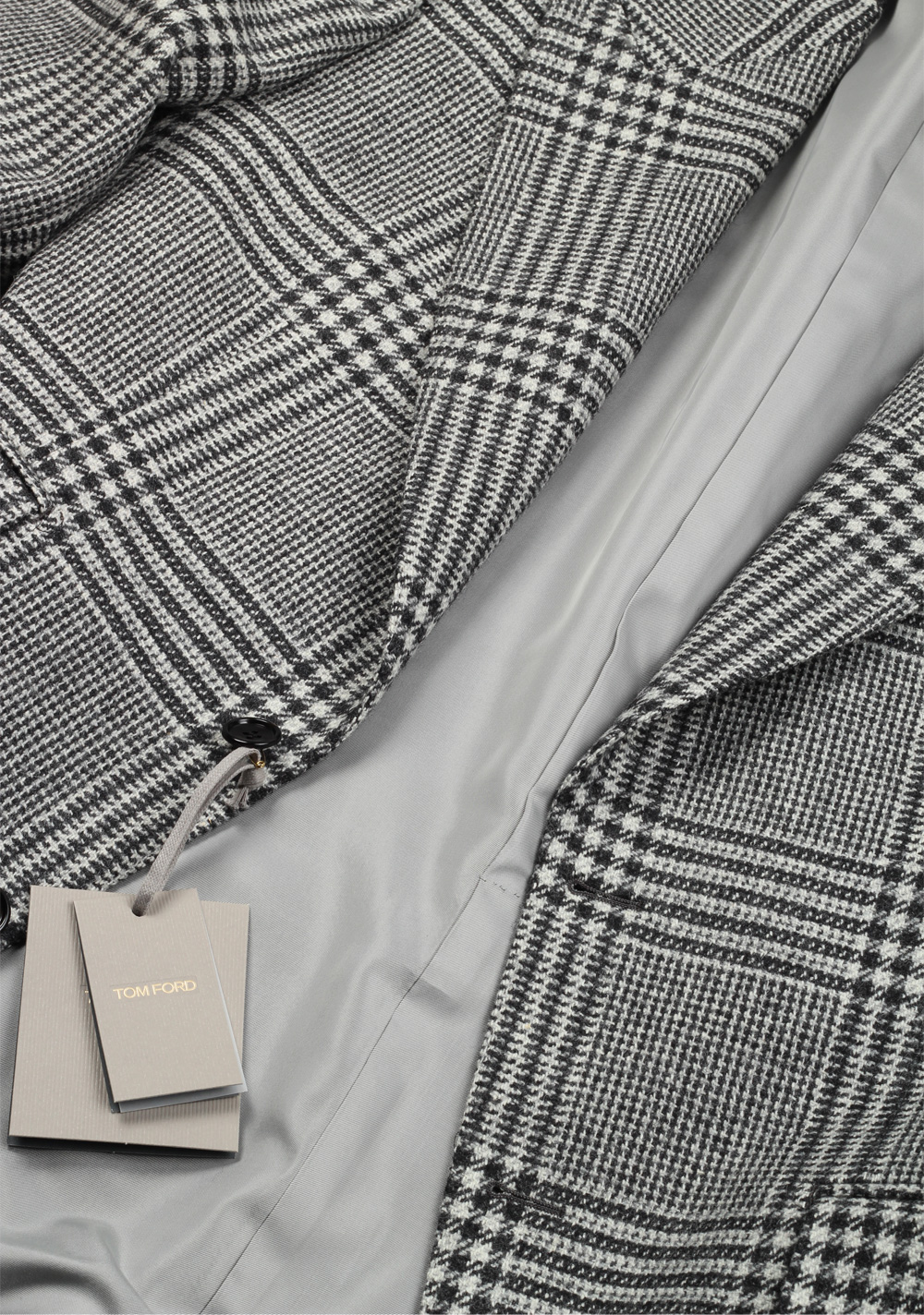 TOM FORD Windsor Checked Gray Suit Size 50 / 40R U.S. Wool Cashmere Fit A | Costume Limité