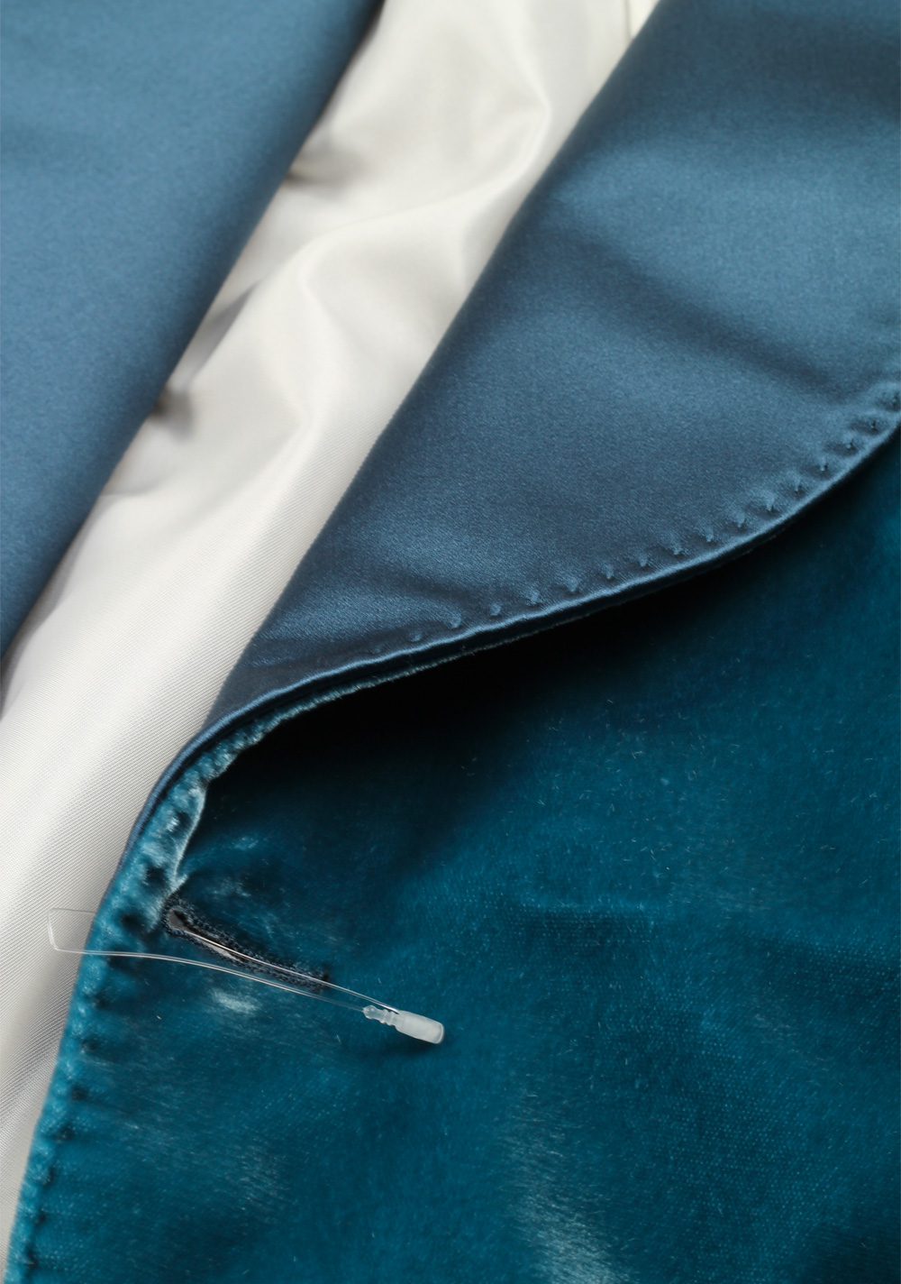 TOM FORD Shelton Shawl Collar Velvet Teal Sport Coat Tuxedo Dinner Jacket Size Size 52 / 42R U.S. | Costume Limité