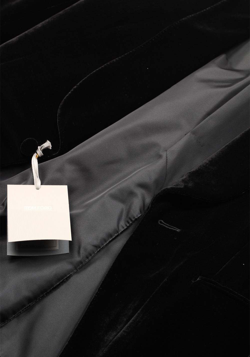 TOM FORD Buckley Black Velvet Sport Coat Tuxedo Dinner Jacket Size 48 / 38R U.S. Base V | Costume Limité