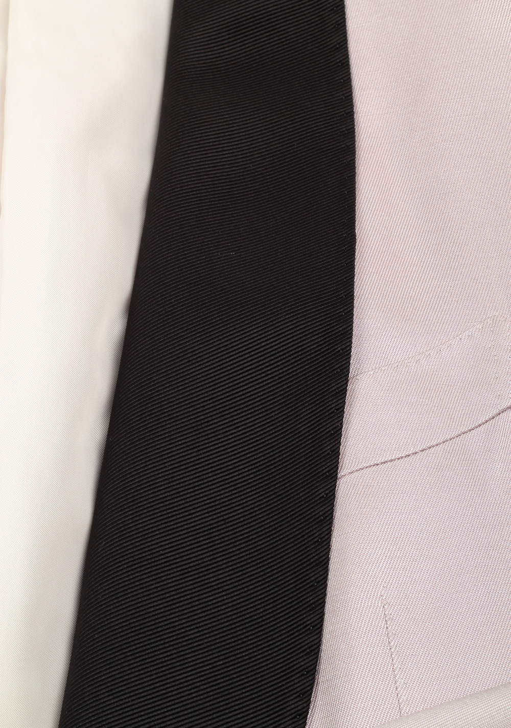 TOM FORD Shelton Lilac Tuxedo Dinner Jacket Size 46 / 36R U.S. | Costume Limité