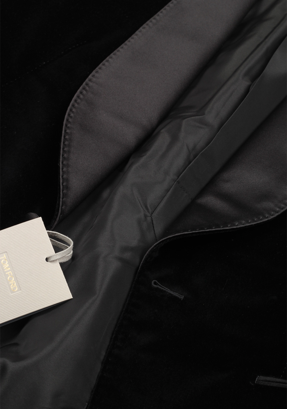 TOM FORD Shelton Black Velvet Tuxedo Dinner Jacket Size 48 / 38R U.S. | Costume Limité