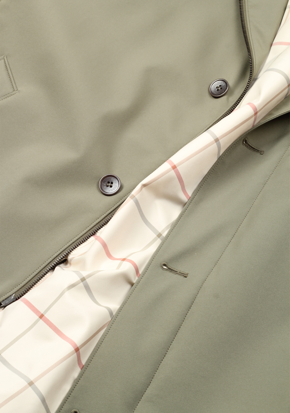 Loro Piana Green Storm System Sebring Coat Size XXXL / 48. U.S.  Outerwear | Costume Limité
