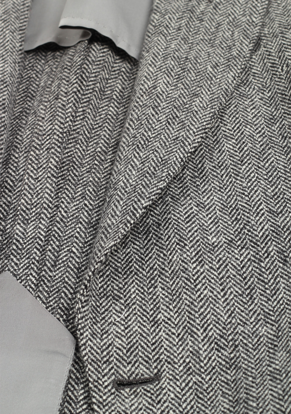 TOM FORD Atticus Gray Herringbone Suit Size 46 / 36R U.S. | Costume Limité