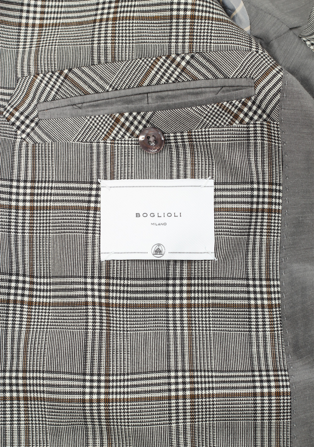 Boglioli 69 Gray Checked Suit Size 48 / 38R U.S. | Costume Limité