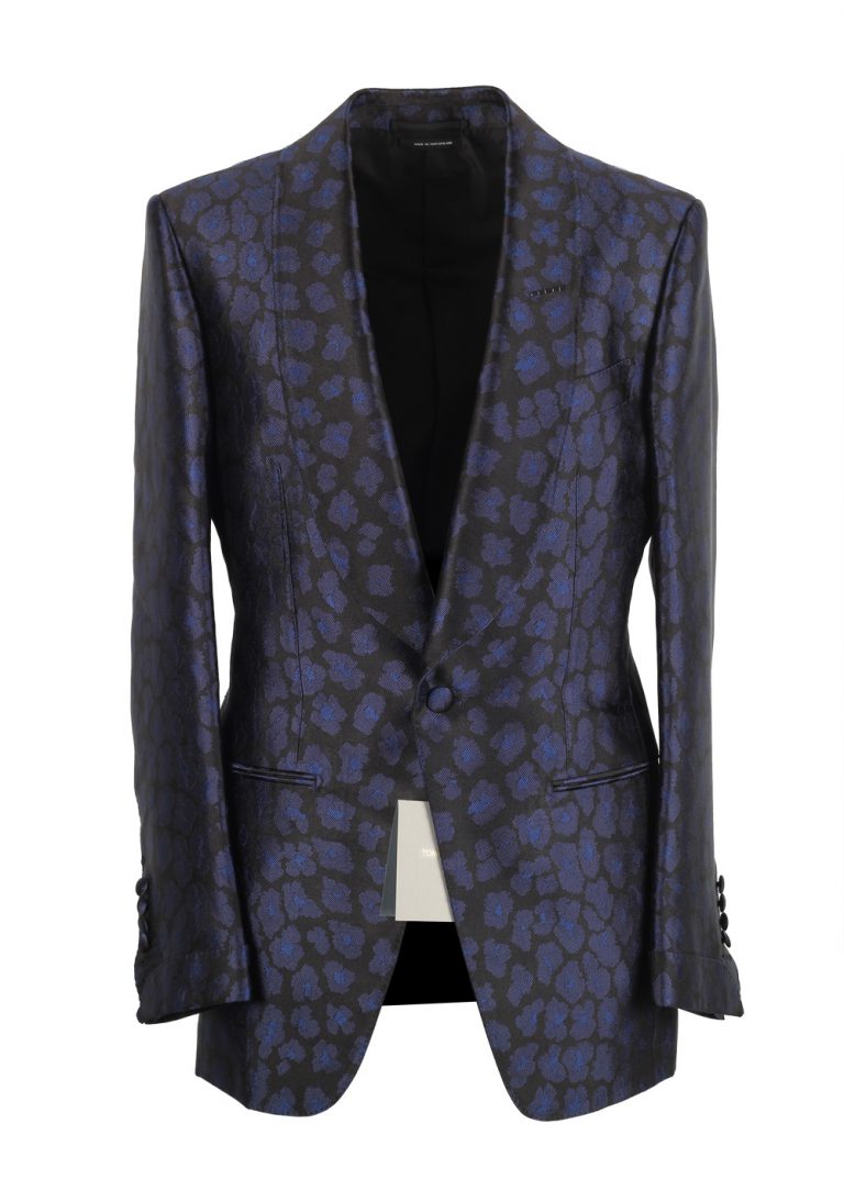 TOM FORD Atticus Blue Silk Tuxedo Dinner Jacket Size 46 / 36R U.S. - thumbnail | Costume Limité