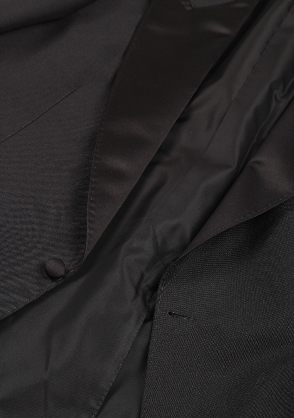 TOM FORD Shelton Black Tuxedo Suit Size 56 / 46R U.S. | Costume Limité