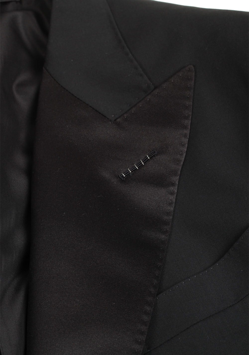TOM FORD Shelton Double Breasted Black Tuxedo Suit Size 48 / 38R U.S. | Costume Limité