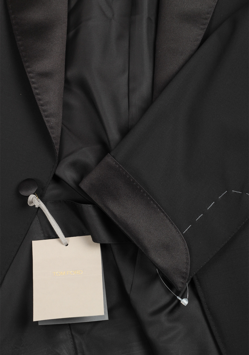 TOM FORD Shelton Black Tuxedo Suit Size 54 / 44R U.S. | Costume Limité