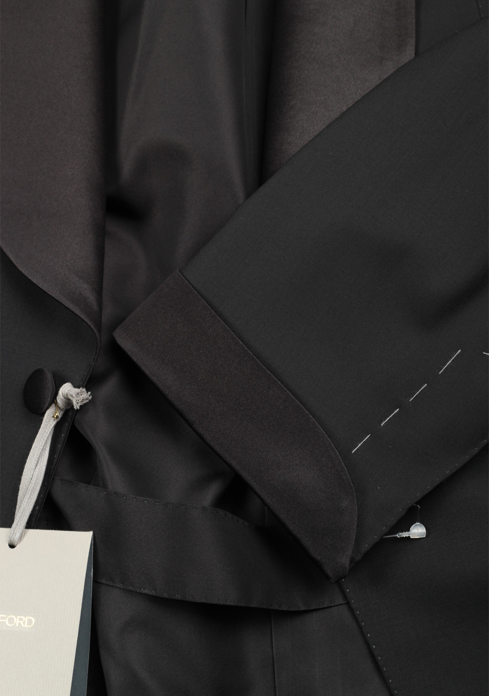 TOM FORD O’Connor Black Shawl Collar Tuxedo Suit | Costume Limité
