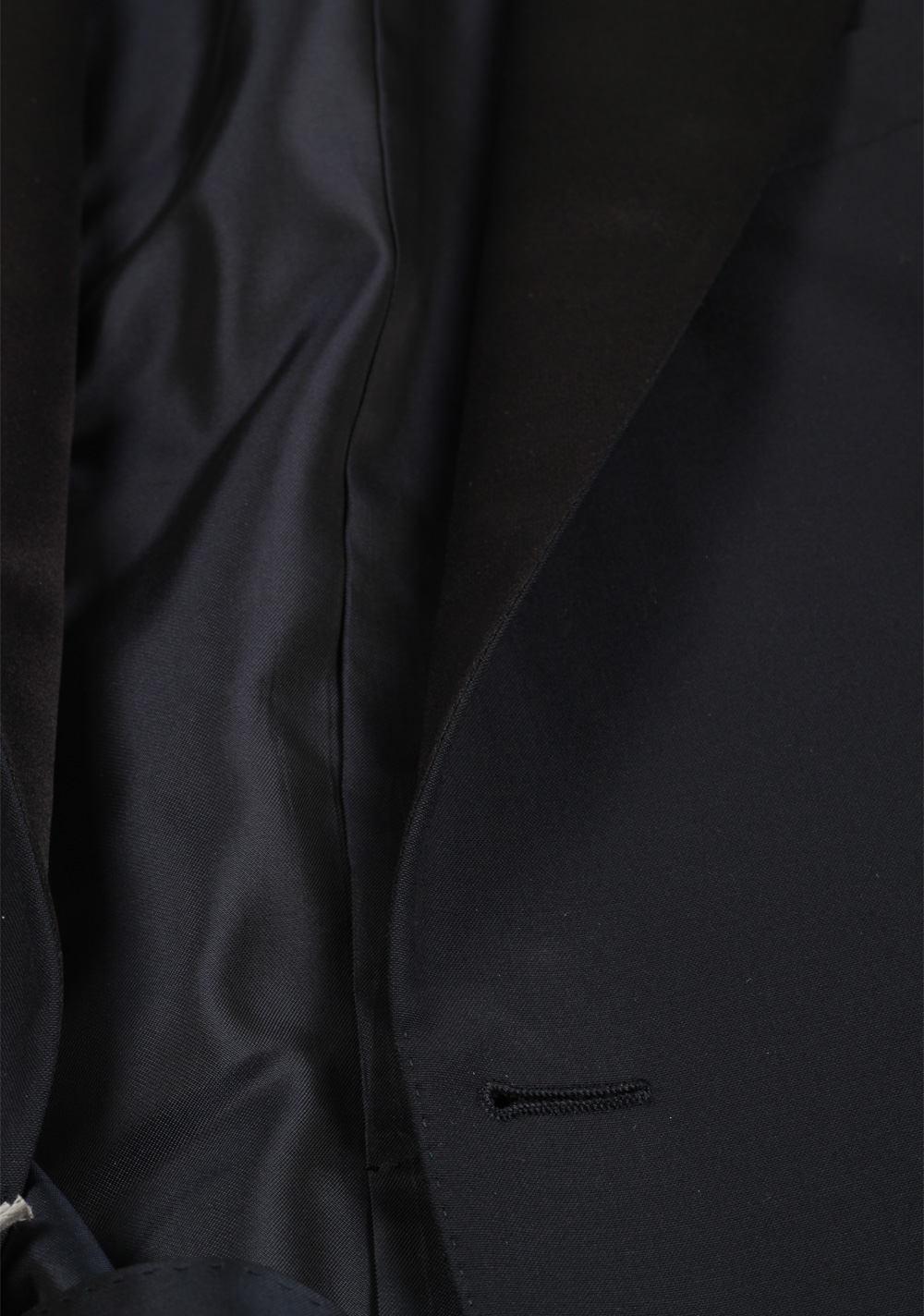 TOM FORD O’Connor Black Tuxedo Suit Size 54C / 44S U.S. | Costume Limité