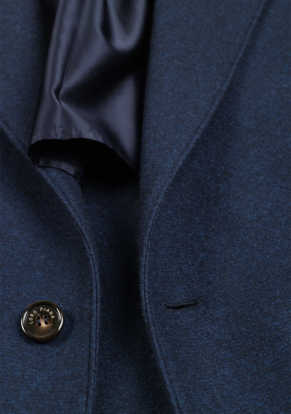 Loro Piana Blue Cashmere Coat Size L / 52 / 42R U.S. Outerwear | Costume Limité