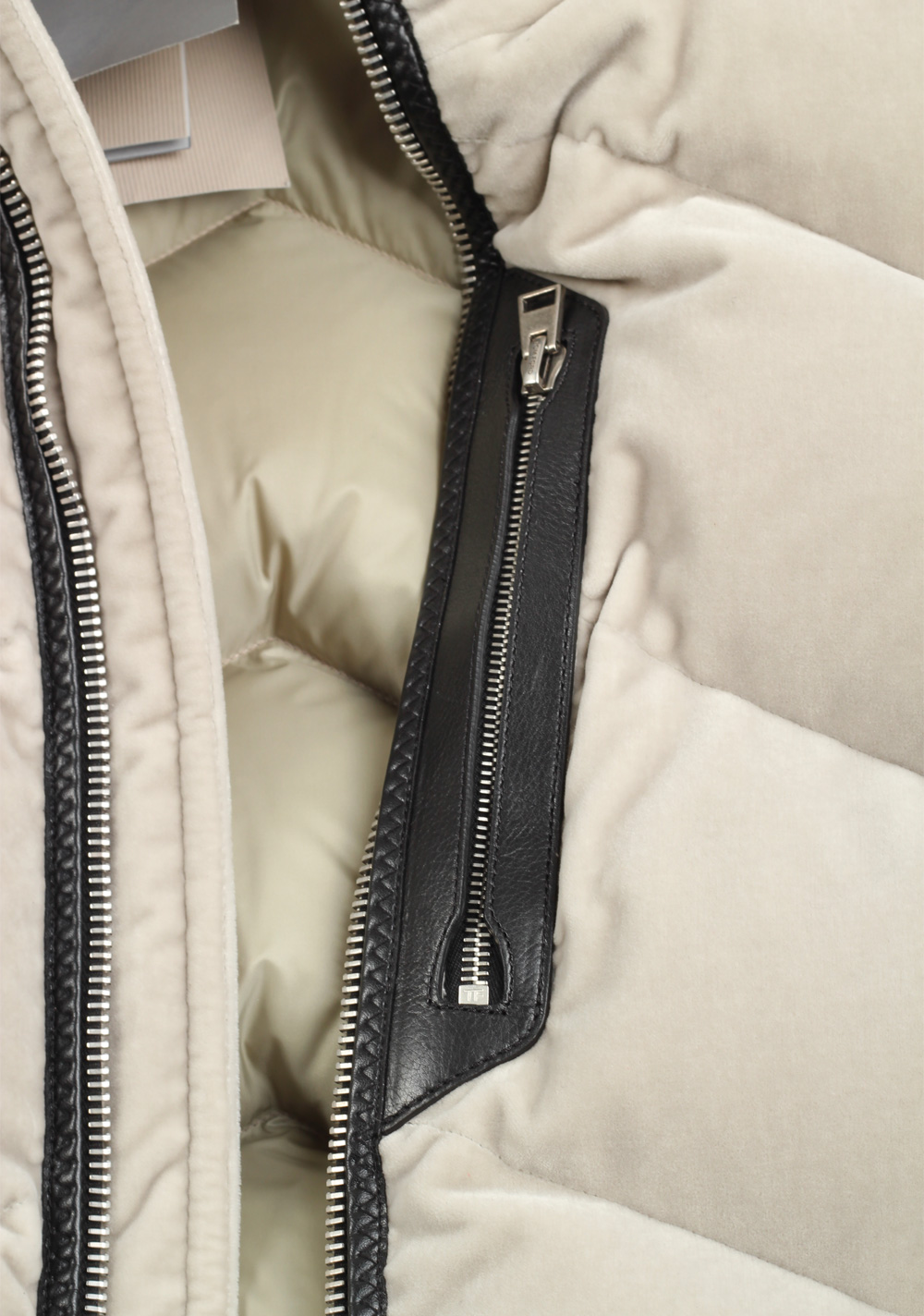 TOM FORD Beige Quilted Shell Down Gilet Vest Size 48 / 38R U.S. | Costume Limité