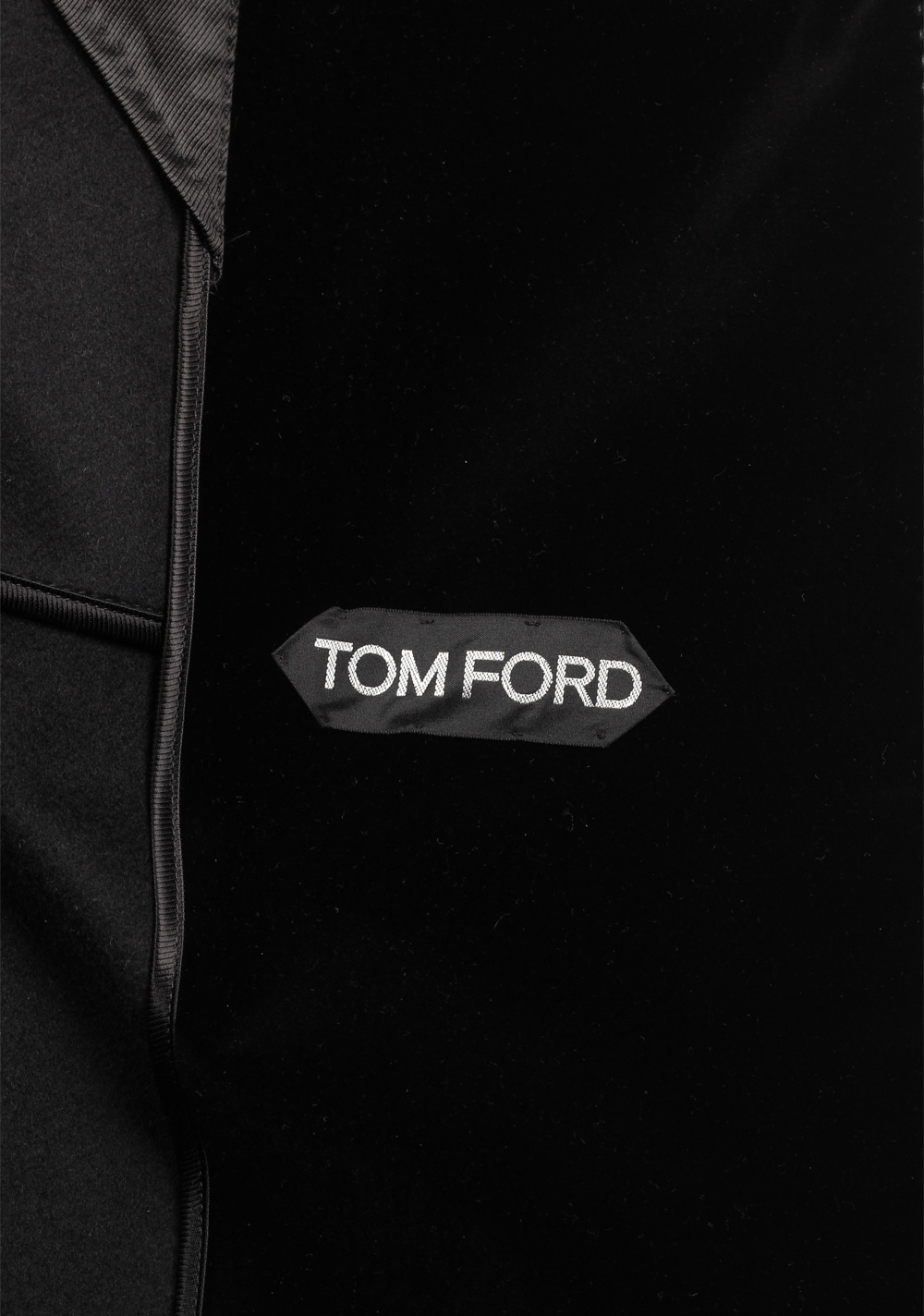 TOM FORD Black Cashmere Double Breasted Coat Size 52 / 42R U.S. | Costume Limité