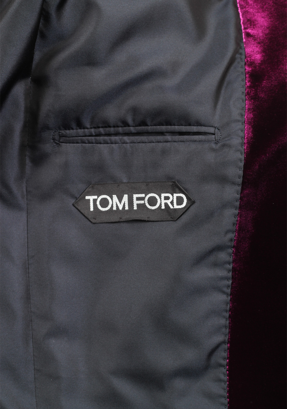 TOM FORD Cooper Velvet Purple Tuxedo Dinner Jacket Size 52 / 42R | Costume Limité
