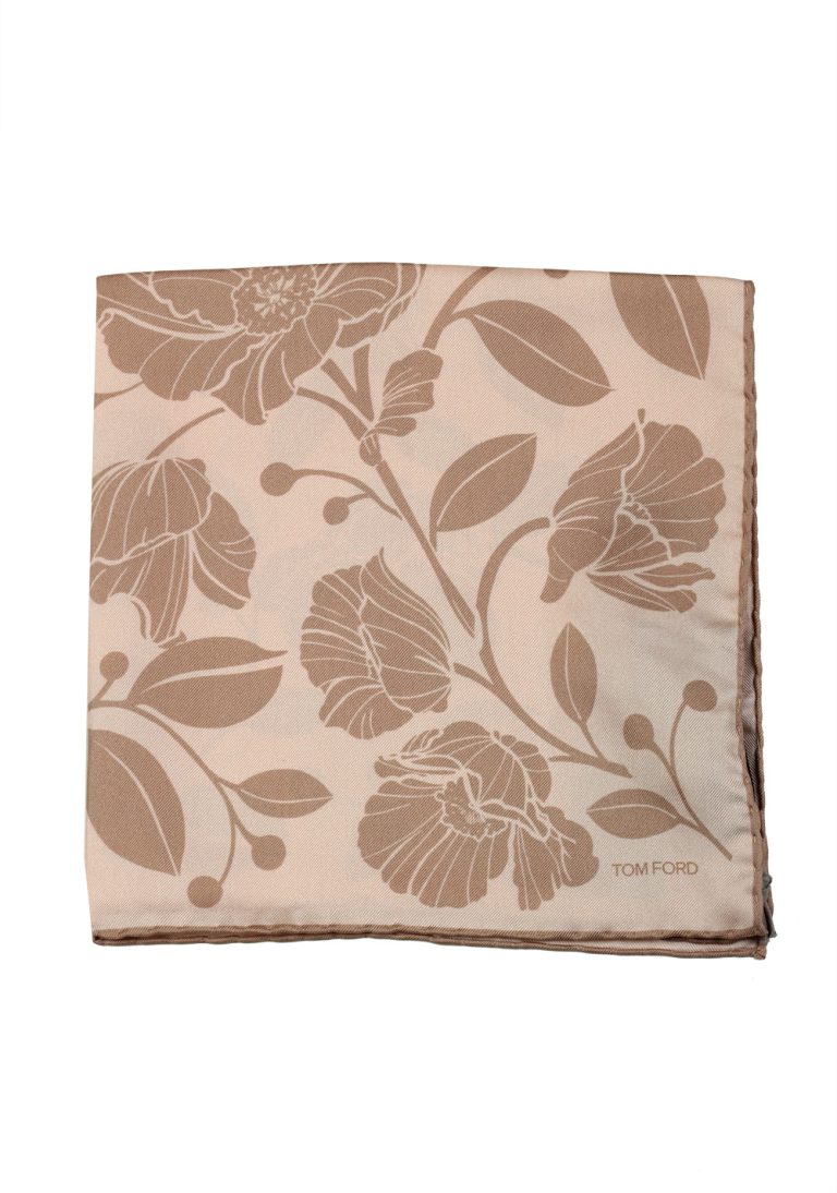 Tom Ford Champagne Silk Pocket Square Floral Pattern 16″ x 16″ - thumbnail | Costume Limité