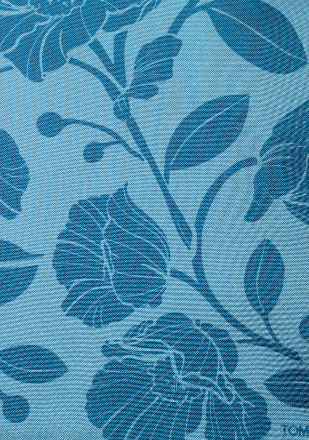 Tom Ford Blue Silk Pocket Square Floral Pattern 16″ x 16″ | Costume Limité