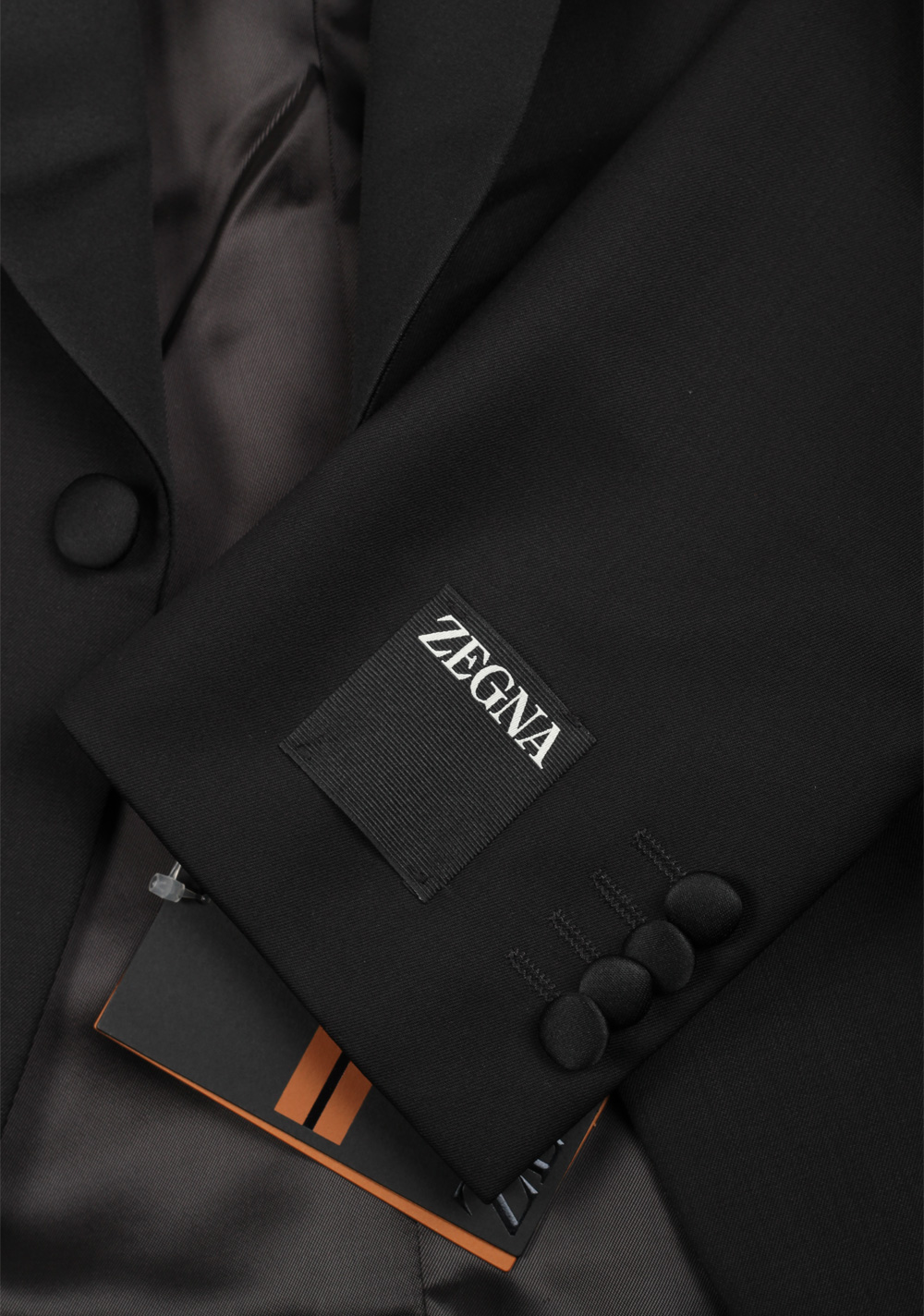 ZEGNA Tailored Black Tuxedo Dinner Jacket Size 48 / 38R U.S. | Costume Limité