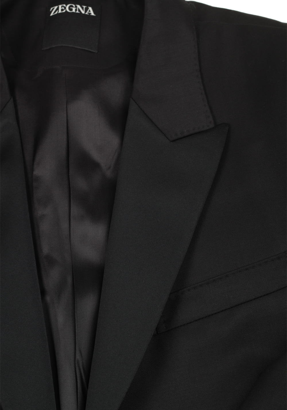 ZEGNA Tailored Black Tuxedo Dinner Jacket Size 54 / 44R U.S. | Costume Limité