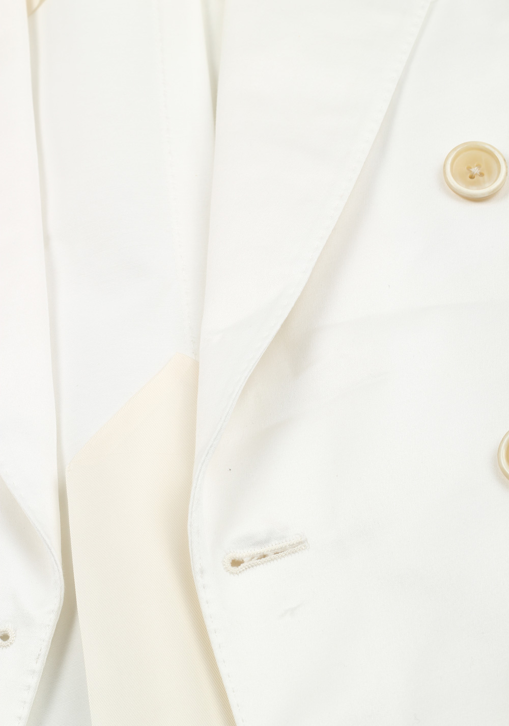 TOM FORD Dyllan White Double Breasted Suit Size 48 / 38R U.S. | Costume Limité