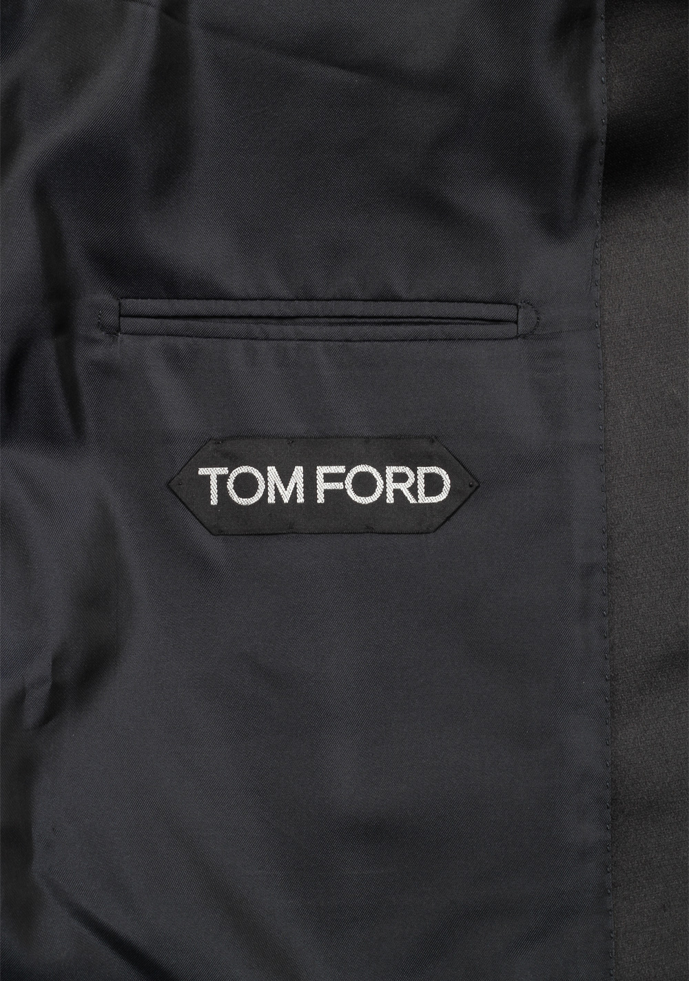 TOM FORD Shelton Black Tuxedo Dinner Jacket Size 56 / 46R U.S. | Costume Limité