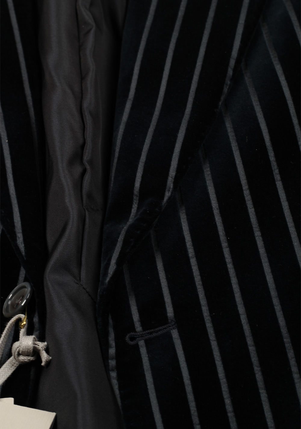 TOM FORD Dyllan Blue Velvet Striped Suit – image 3