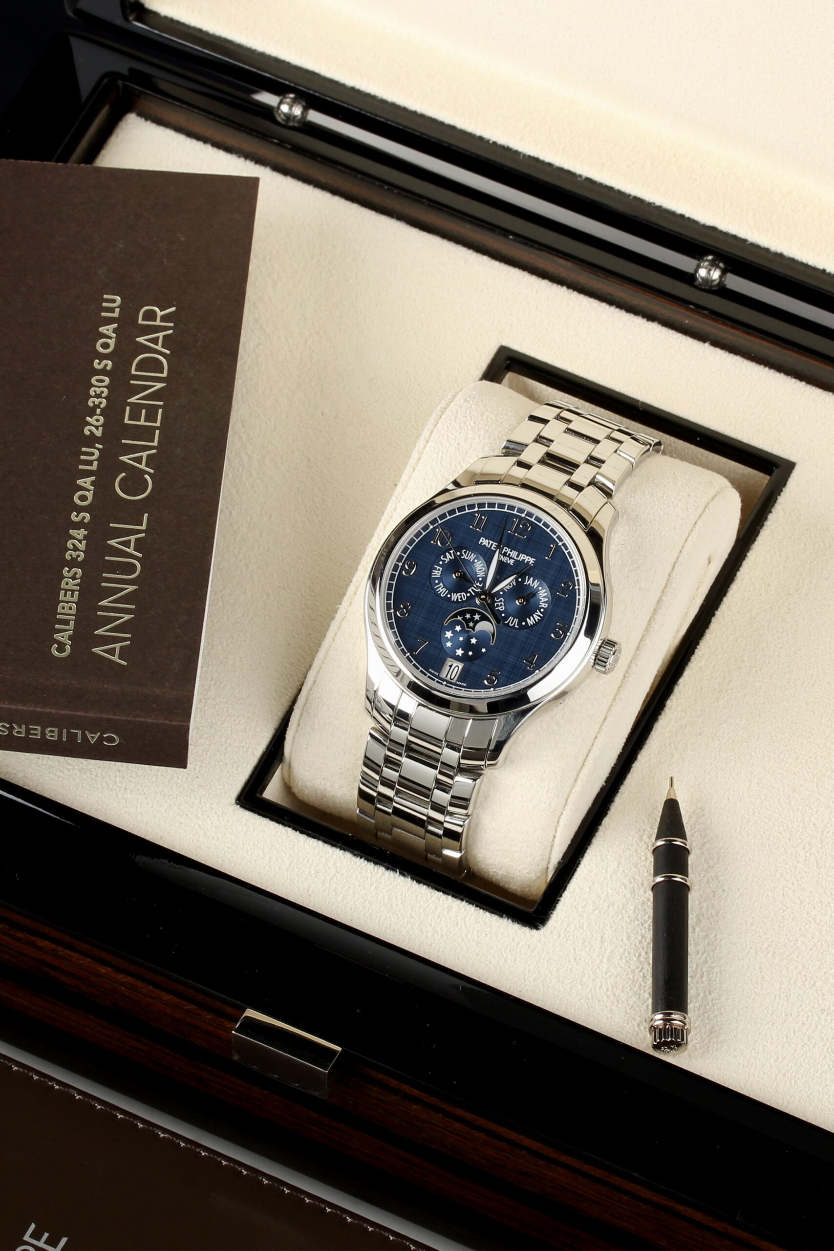 Patek Philippe Annual Calendar Moon Phase – image 2