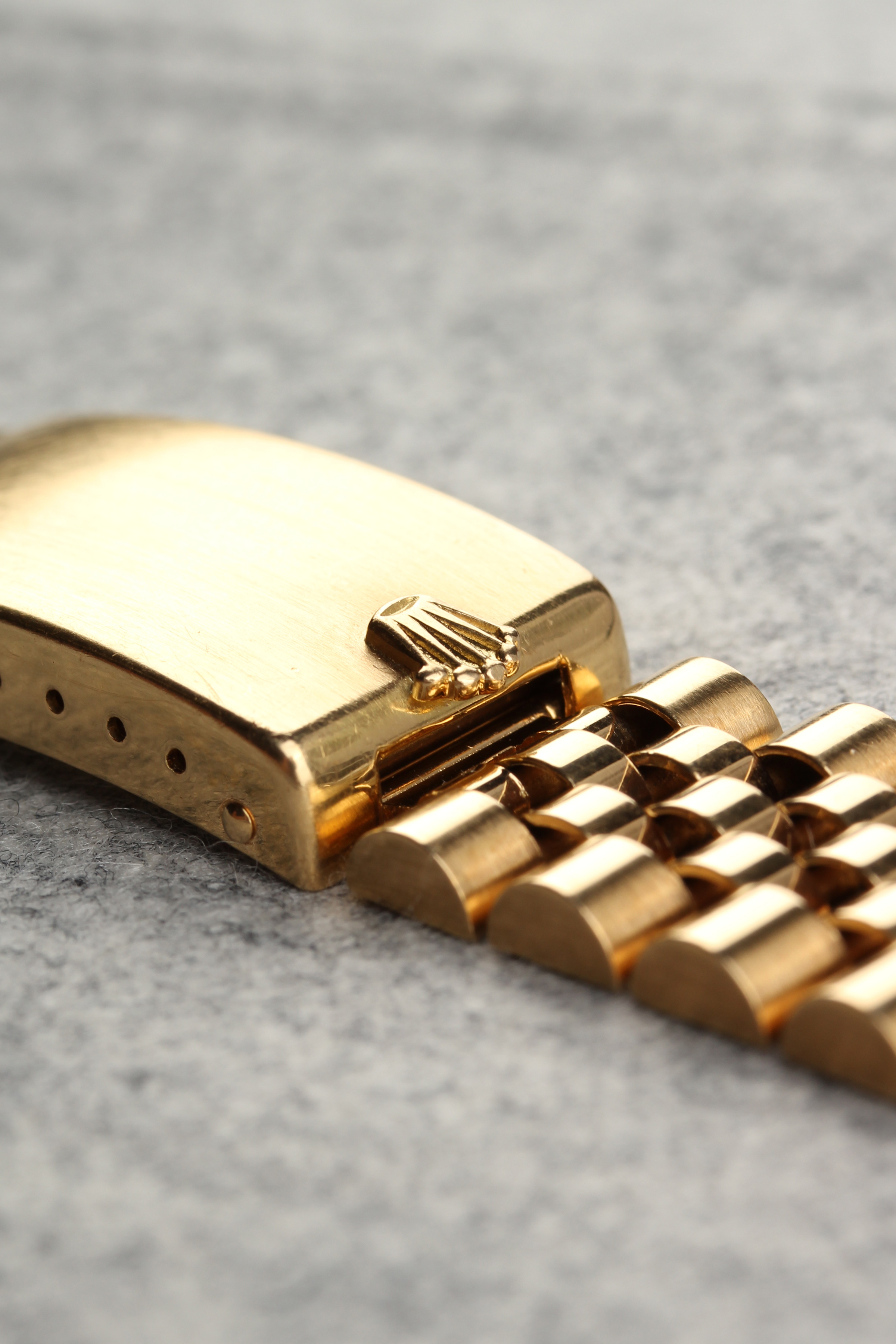 Rolex GMT 16758 Serti Dial – image 12